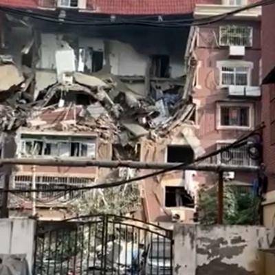 7月19日清晨，天津市北辰區歡顏里小區發(fā)生燃氣爆燃。